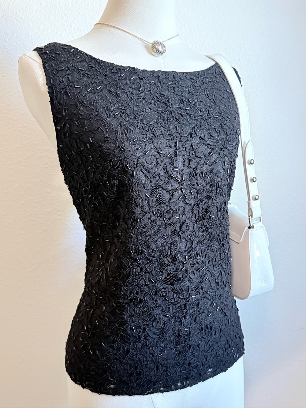 Vintage Amanda Smith Lace Beaded Sleeveless Blouse